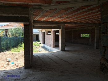 GROSSO DE RESIDENCIA UNIFAMILIAR