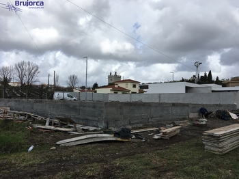 MURO DE BETÃO EM HABITAÇÃO